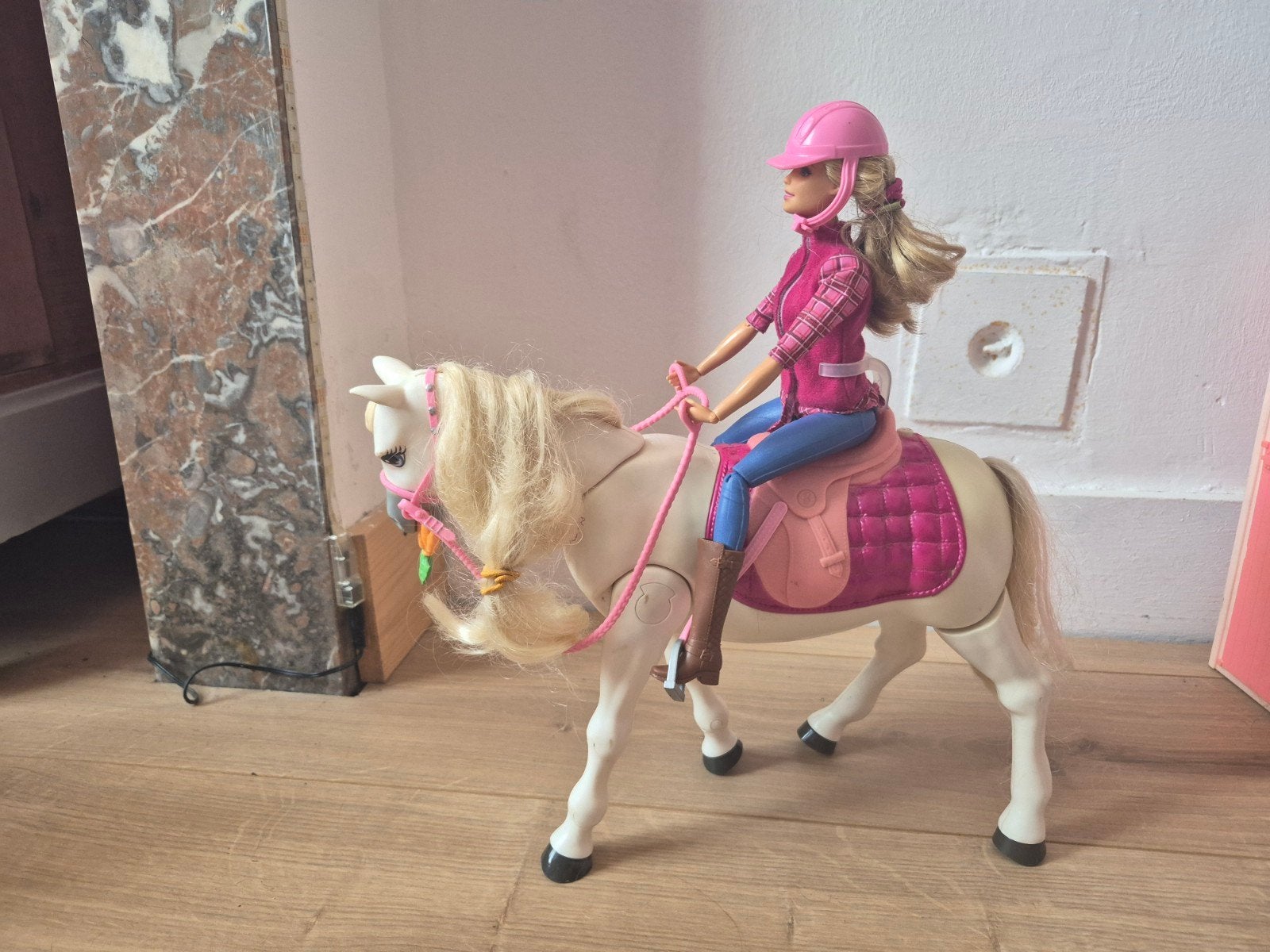 Cheval dreamhorse barbie, Enfants & Bébés, Barbie