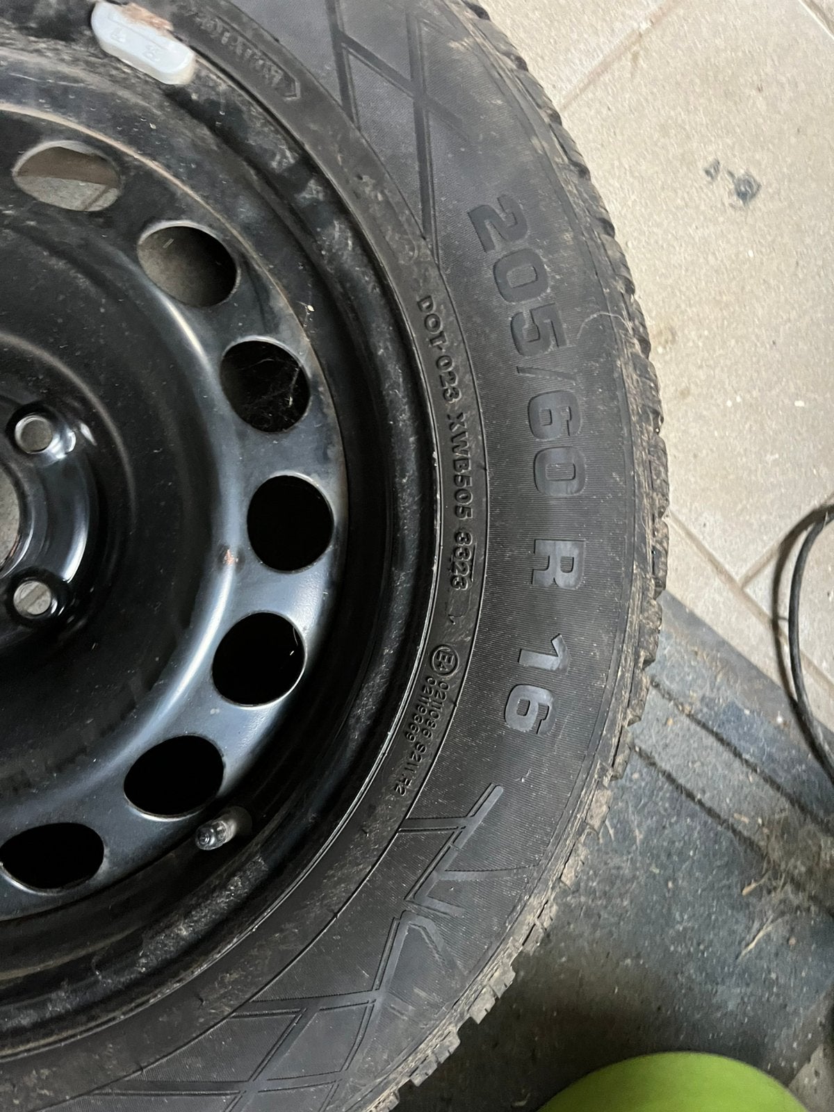 4 pneus d'hiver sur jante en acier Vredestein, Autos : Pièces & Accessoires, Enlèvement, Pneus hiver