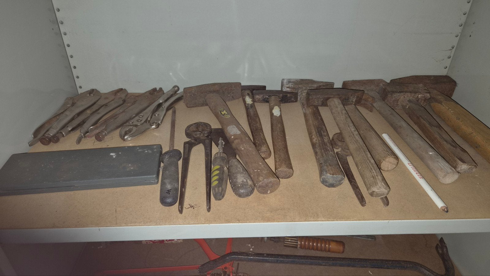 Grote Partij Handgereedschap – Hamers, Tangen, Vijlen, ..., Ophalen