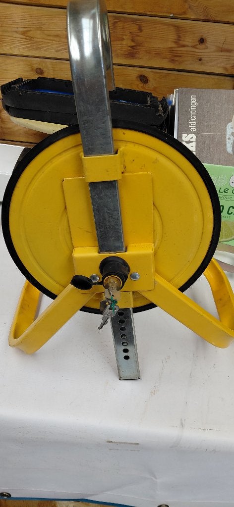 Wielklem, Auto diversen, Ophalen, Zo goed als nieuw