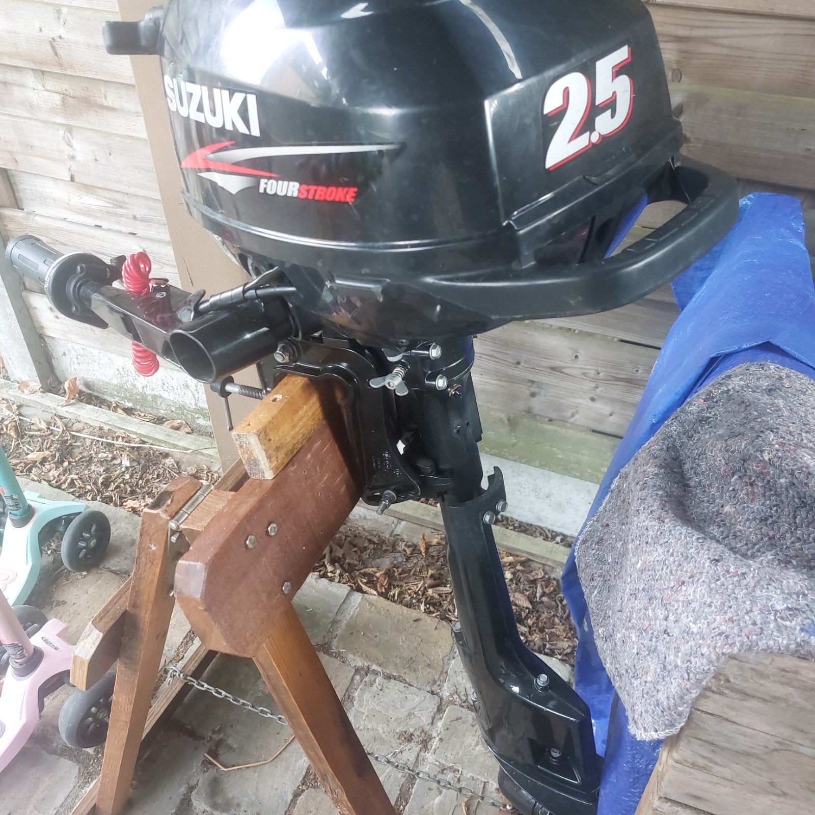 Suzuki DF2.5 4takt buitenboordmotor, Ophalen, Buitenboordmotor