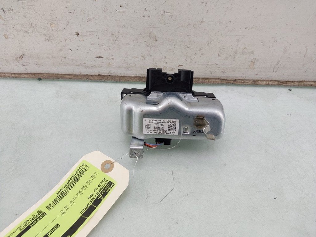 CONTACTSLOT ELECTR Audi A3 Sportback (8YA) (|3WA905861A|), Auto-onderdelen, Info@audi.de, Audi, Audi AG, Gebruikt