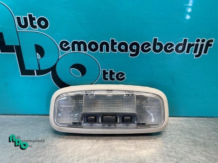 Eclairage intérieur arrière d'un Ford Mondeo (Mondeo 07-), -, 3 mois de garantie, -, -