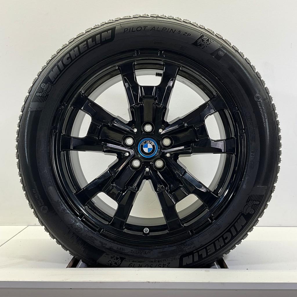 NIEUW BMW IX3 G08 SET VELGEN + WINTERBANDEN 19 INCH ORIG. 84, Auto-onderdelen, 19 inch, 245 mm, -, -