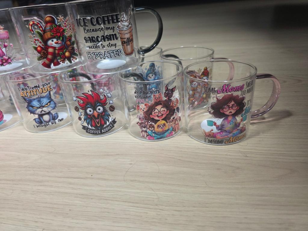 Tasses, Décoration