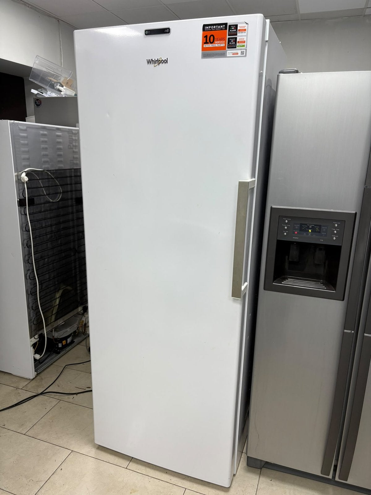 Congélateur No frost comme neuf de maque Whirlpool A+++ 250€, Enlèvement ou Envoi, Comme neuf, Congélateur