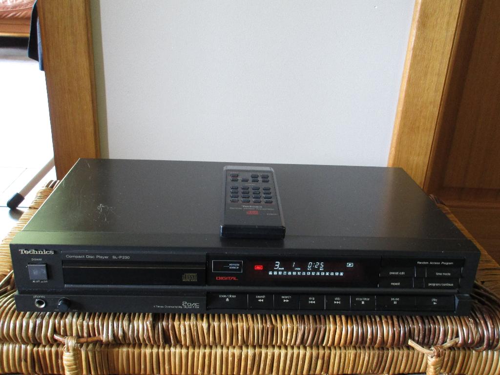 lecteur cd TECHNICS SL-P230 JAPAN, Enlèvement ou Envoi, Technics