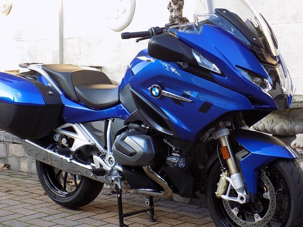 BMW R 1250 RT sport 2024 blauw als nieuw, Motoren, Motoren | BMW, Bedrijf, Sport, meer dan 35 kW, 2 cilinders, ABS, Nieuw, Ophalen