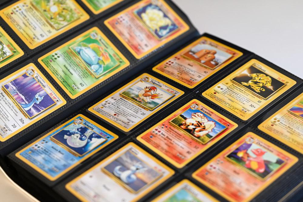 Op zoek naar Pokémonkaarten!, Verzenden, Zo goed als nieuw