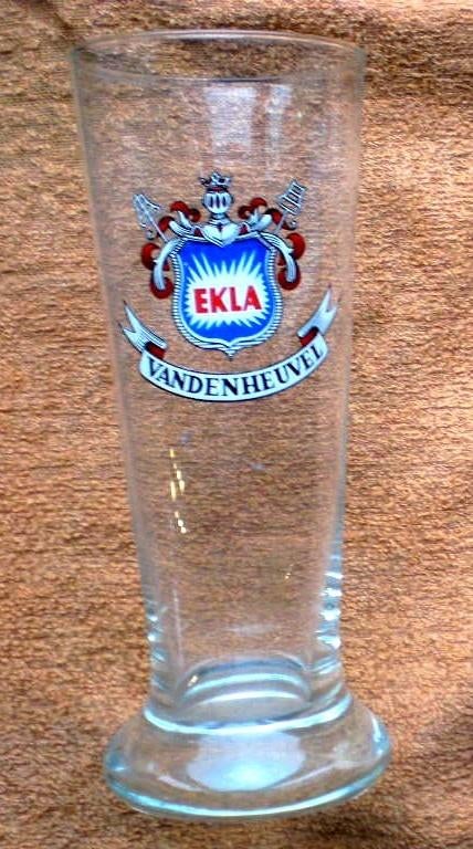 VANDENHEUVEL  Ekla, Enlèvement ou Envoi, Comme neuf, Verre ou Verres