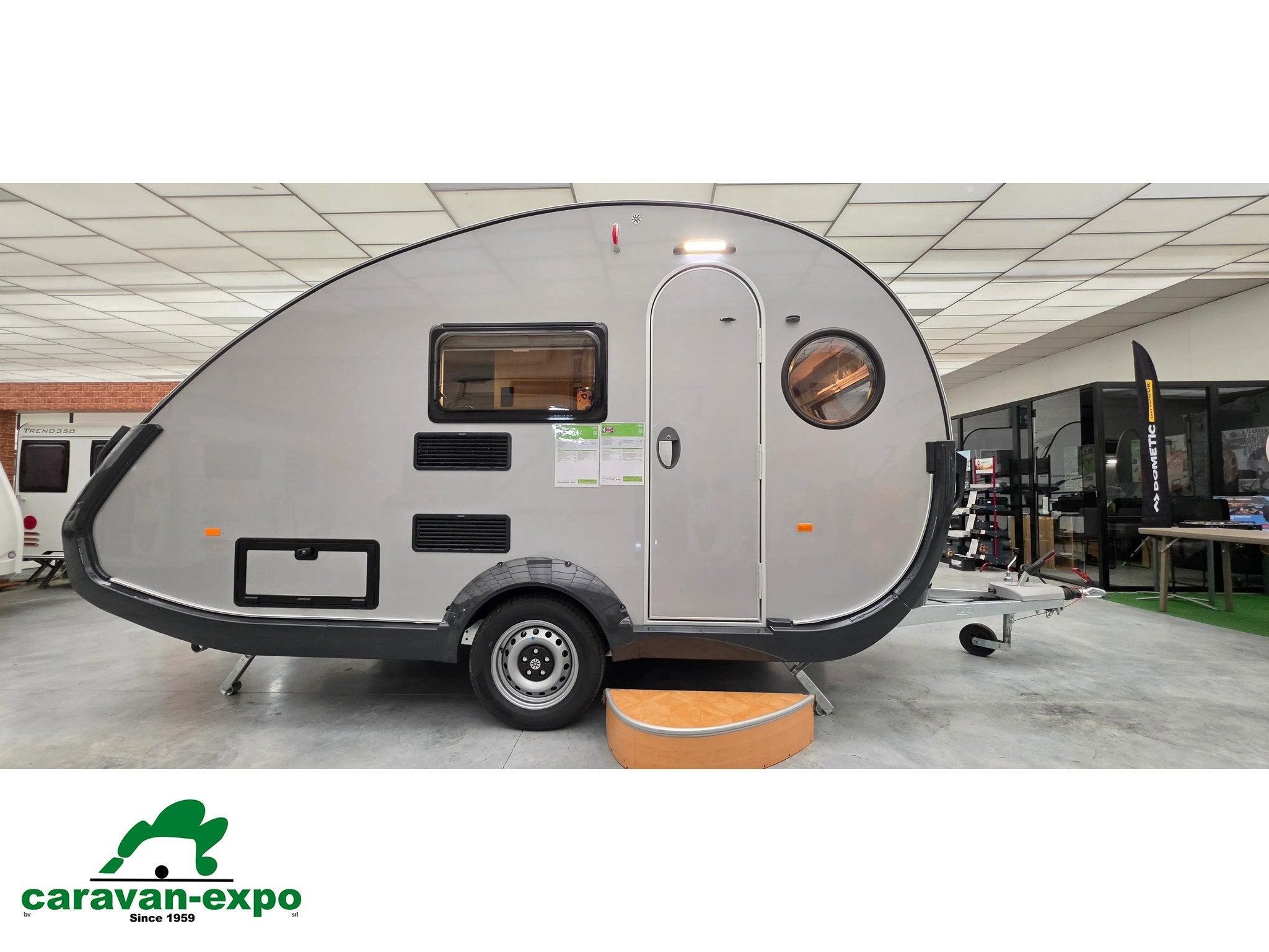 TABBERT TAB BASIC 400, Caravanes & Camping, Caravanes, Entreprise, jusqu'à 3, 750 - 1000 kg, Tabbert, 4 à 5 mètres