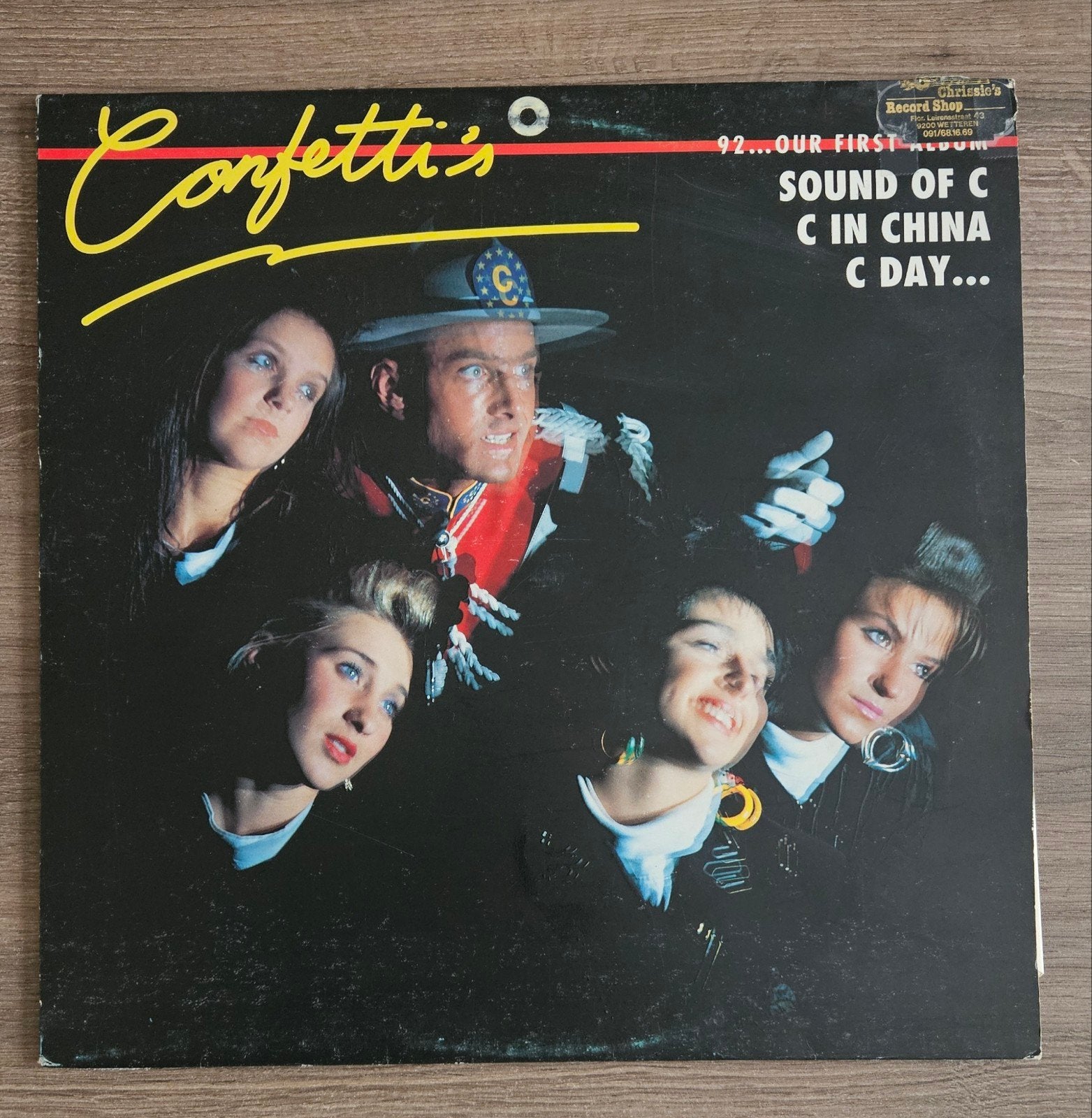 Confetti's- 92 our first album, Enlèvement