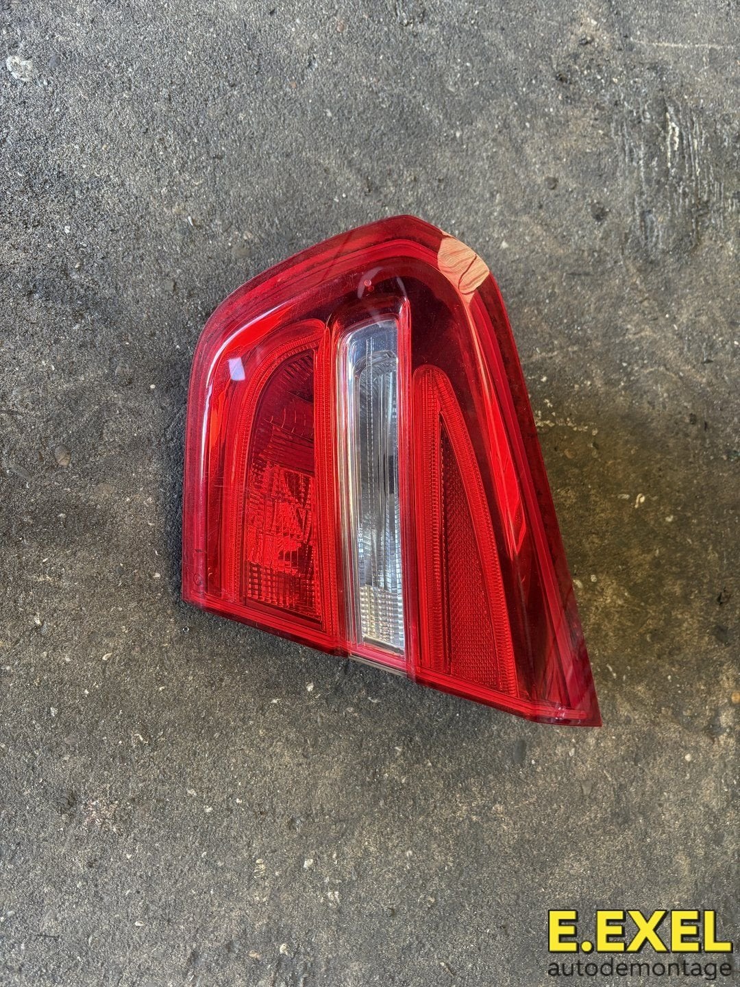 Achterlicht links binnen Mercedes GLA X156 A1569061458, Gebruikt, -, Ophalen of Verzenden, -