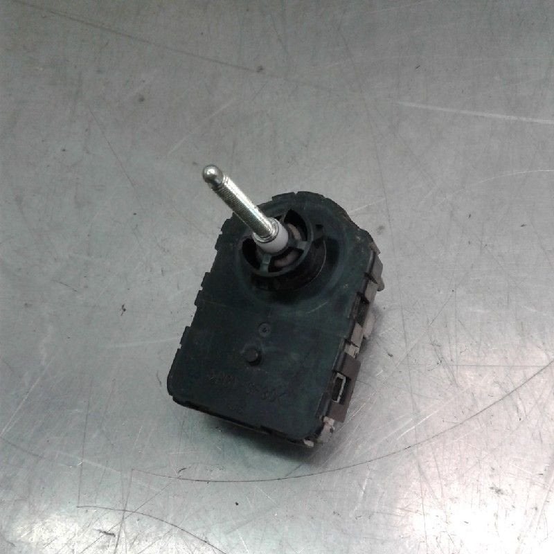 PHARE MOTEUR Suzuki Alto (GF) (01-2009/-), Utilisé, Suzuki
