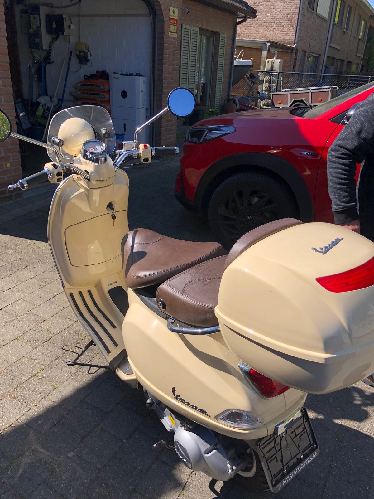 Vespa LXV 125 cc, Ophalen, Vespa LXV
