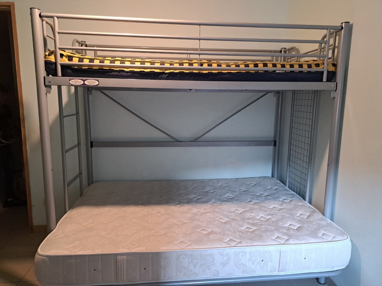 stapelbed voor 3 kids, Huis en Inrichting, Slaapkamer | Stapelbedden en Hoogslapers, Ophalen, Stapelbed