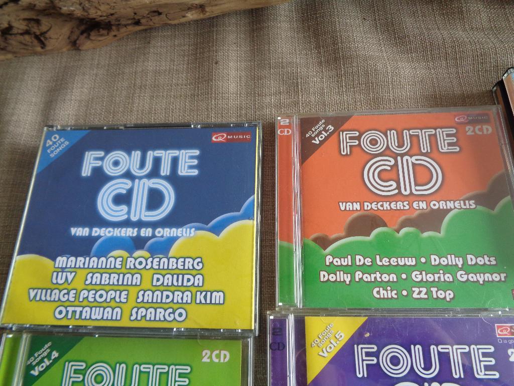14 cd,s van de foute music van q music, Ophalen of Verzenden, Zo goed als nieuw, Overige genres