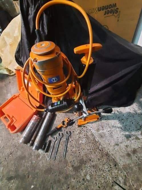 Spiet sd80 diamantboormachine incl statief boren, Ophalen, Zo goed als nieuw