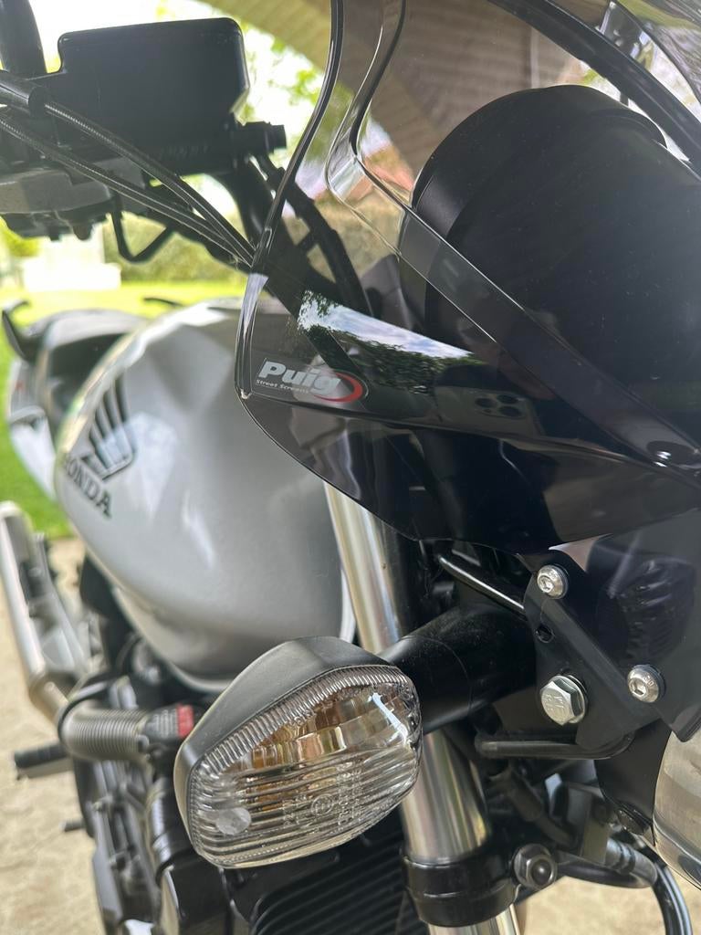 Honda CBF 600n comme neuve !, 600 cm³, Plus de 35 kW, Permis Moto A1 minimum, 4 cylindres