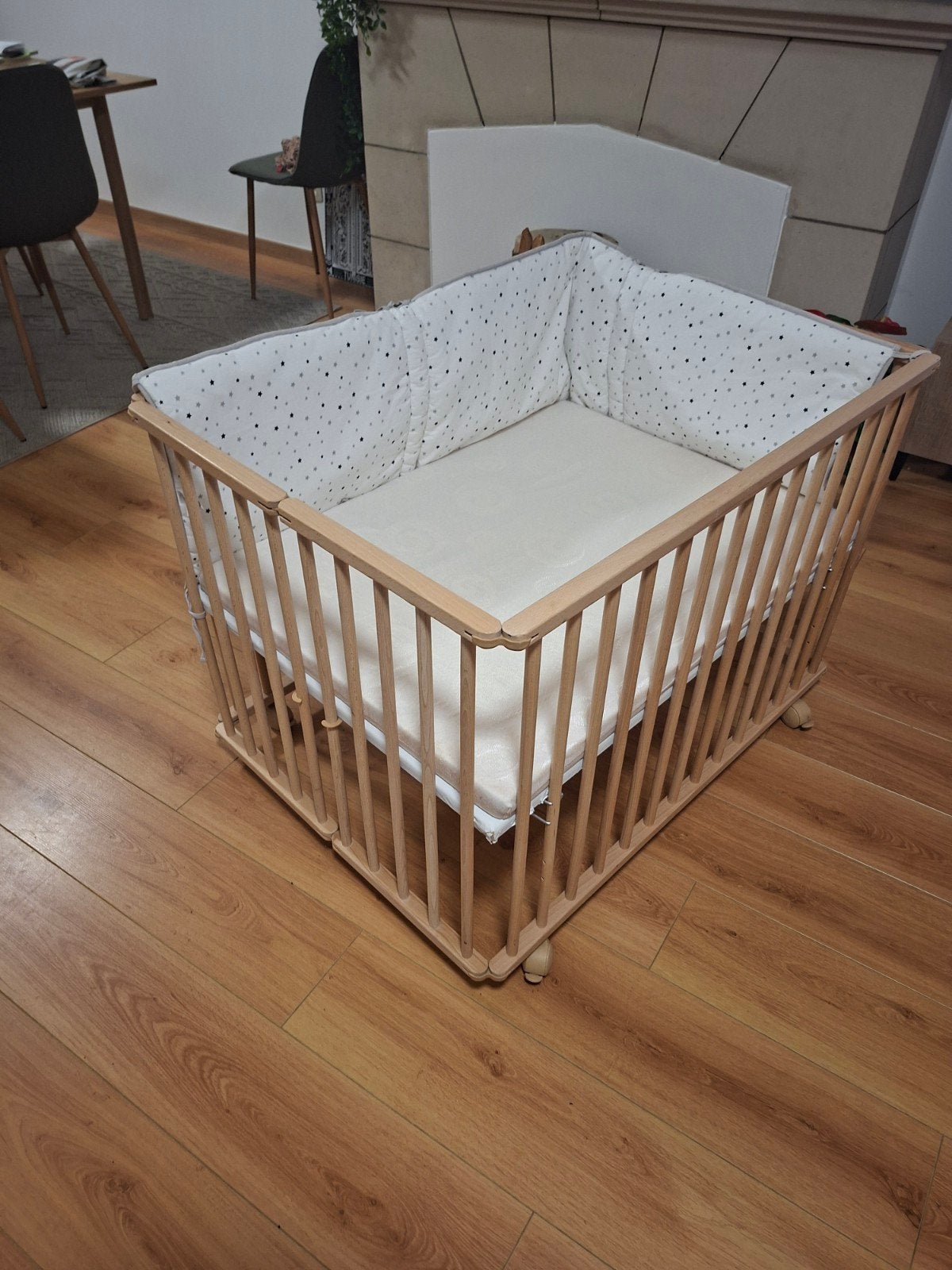 Adjustable Baby Playpen on Wheels (Foldable) with Mattress, Ophalen, Zo goed als nieuw, In hoogte verstelbaar