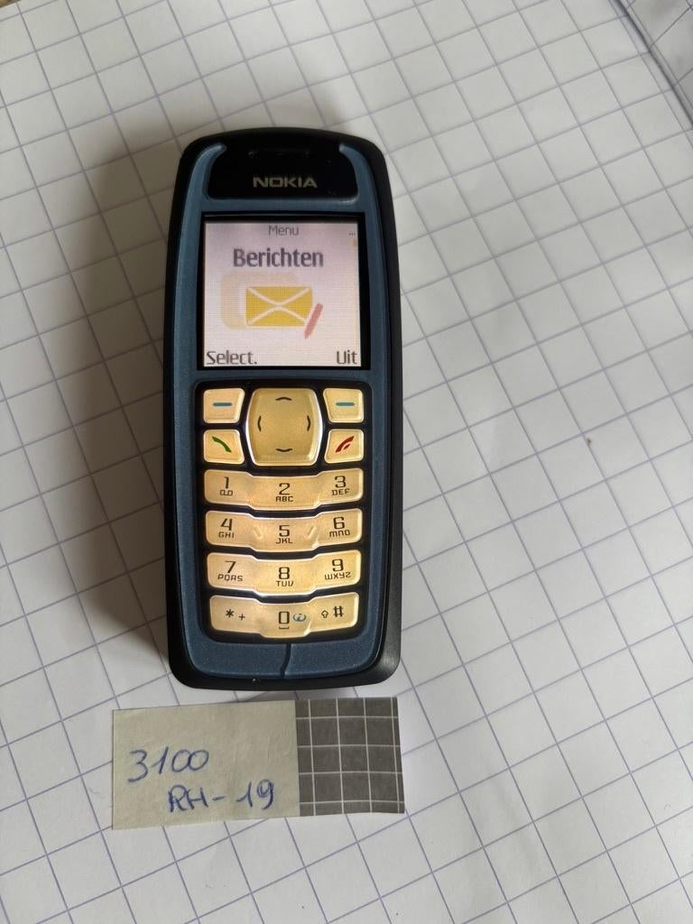 Nokia 3100 (ancien téléphone Y2K), Enlèvement ou Envoi, Classique ou Candybar, Clavier physique, Utilisé