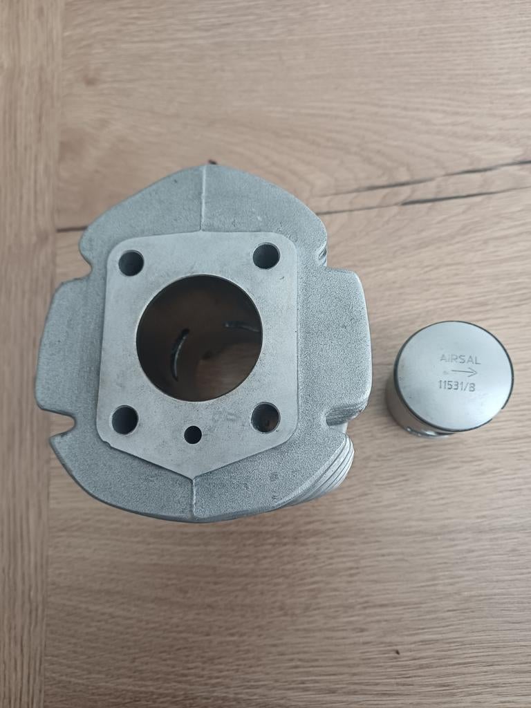 Cylindre motobecane av7, Enlèvement, Cylindre