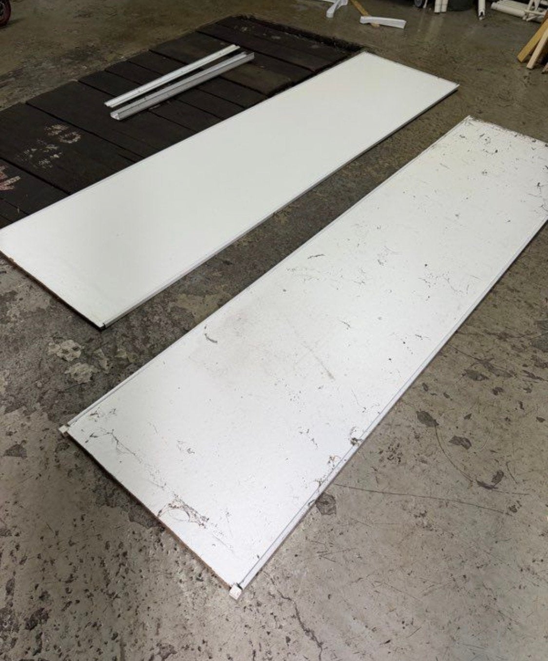 porte coulissantes blanche, idéale pour aménager une armoire, Enlèvement, Comme neuf, Bois