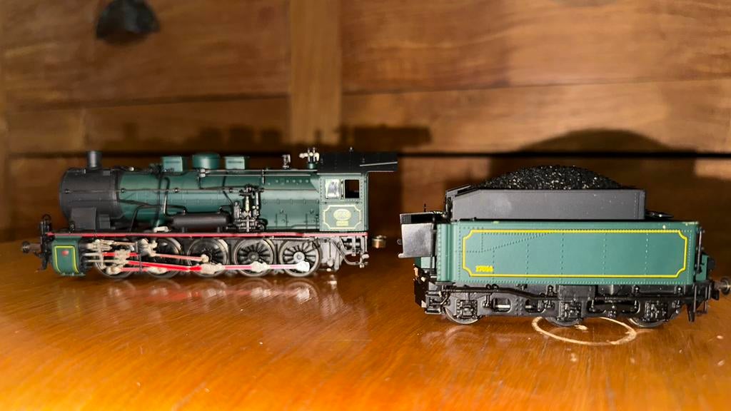 Locomotive roco 43228, Enlèvement ou Envoi, Comme neuf, Train