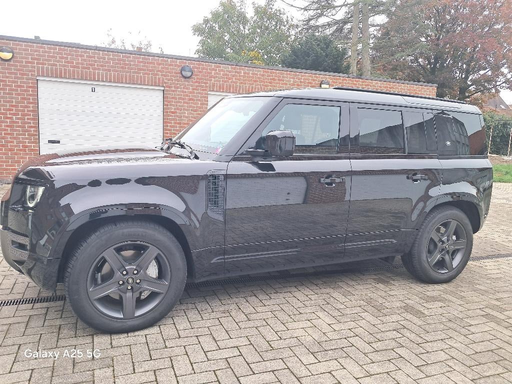 land rover defender 110 x dynamique-black edition 7 places, Autos, Land Rover, Particulier, Caméra 360°, 4x4, Caméra de recul