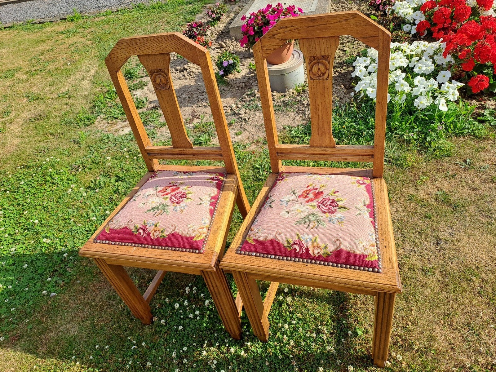 2 antieke stoelen, Enlèvement