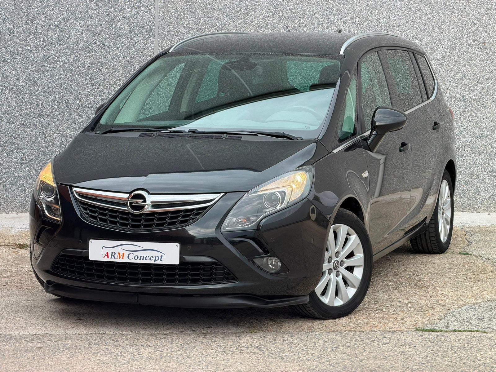 Opel Zafira Tourer 1.6 Diesel EURO 6 garantie 12 Mois 1 prop, Autos, Opel, Achat, Euro 6, Entreprise, Boîte manuelle