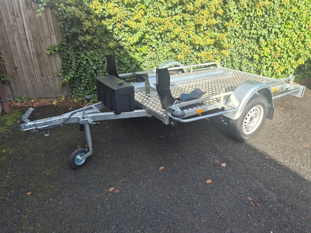 BW trailers.   2 MOTO'S, Auto diversen, Ophalen, Zo goed als nieuw