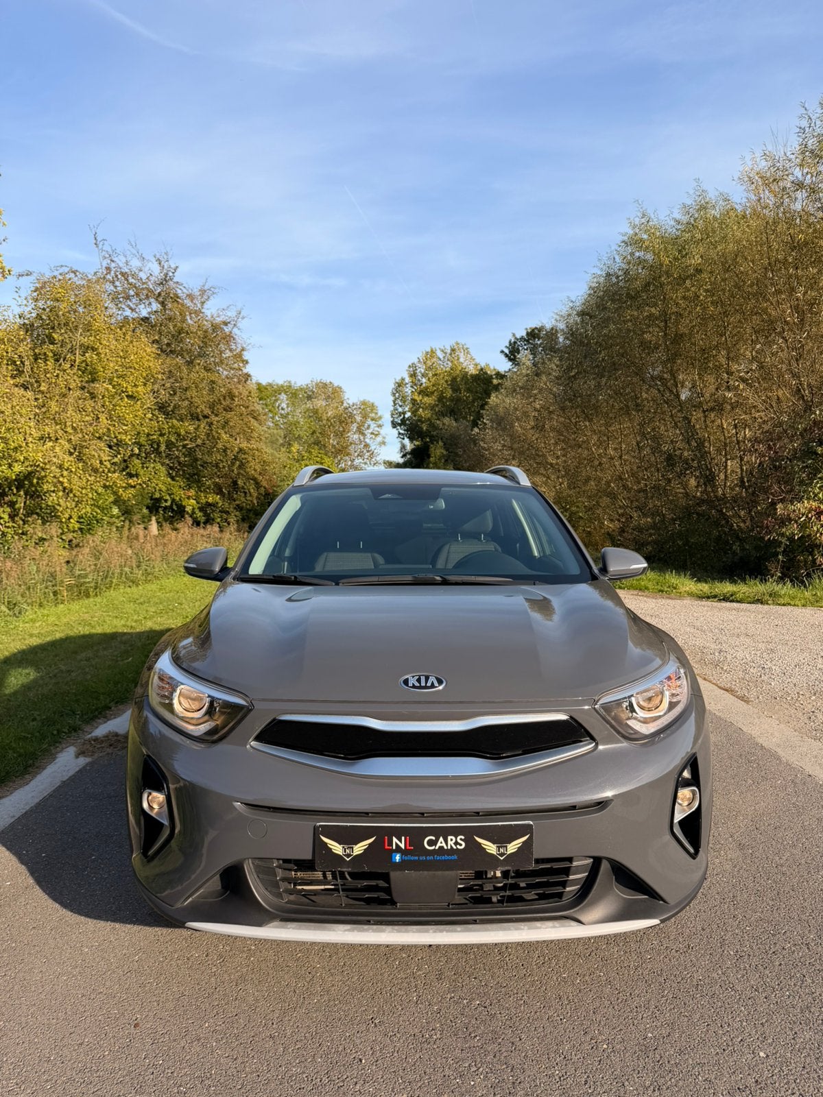 Kia Stonic 1.0i automatique /Navi/Carplay/Caméra/Garantie, Autos, Achat, Euro 6, Entreprise, Carnet d'entretien