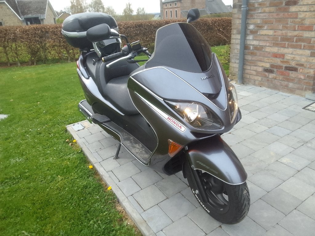 motos honda NSSX Forza 250 année 2005, Motos, Scooter, Occasion, Particulier, 12 à 35 kW