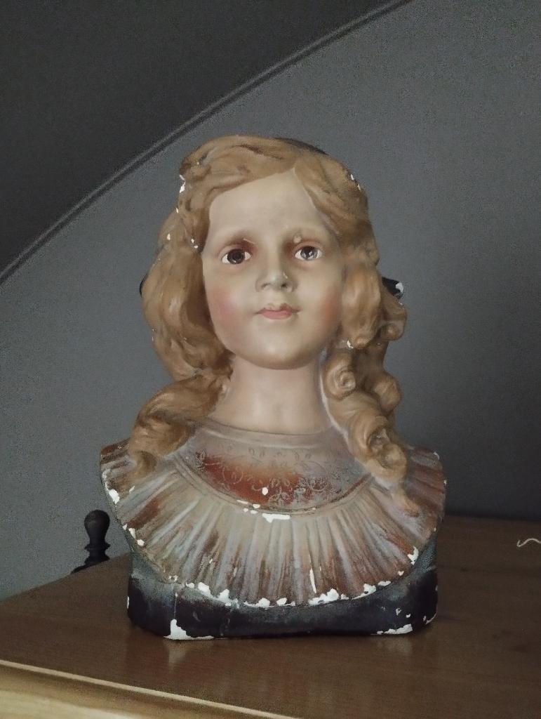 Antieke buste beeld meisje, Ophalen of Verzenden