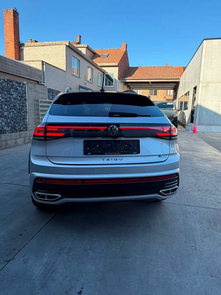Volkswagen Taigo / R-Line! / Automaat / Carplay / NAV / ACC, Autos, Argent ou Gris, Achat, Entreprise, Noir