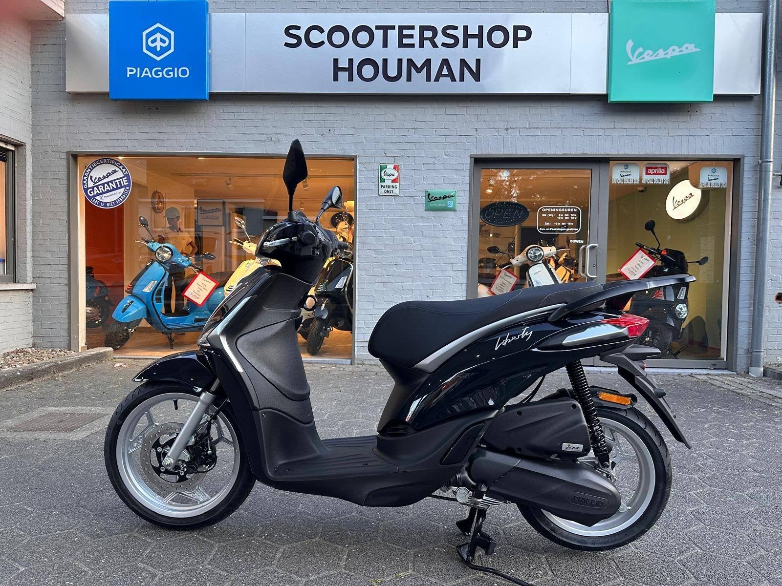 Piaggio Liberty 50cc 45Km/h Nero Abisso (nr.40), Fietsen en Brommers, Scooters | Piaggio, Overige modellen, Nieuw, Benzine, 50 cc