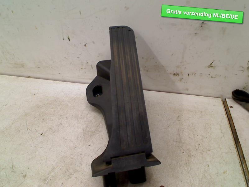 GASPEDAAL Volkswagen Golf VI (5K1) (1K1721503S), Gebruikt, De Bloemendaal 21 21
5221 EB  'S HERTOGENBOSCH, NL, Info@123Parts.nl