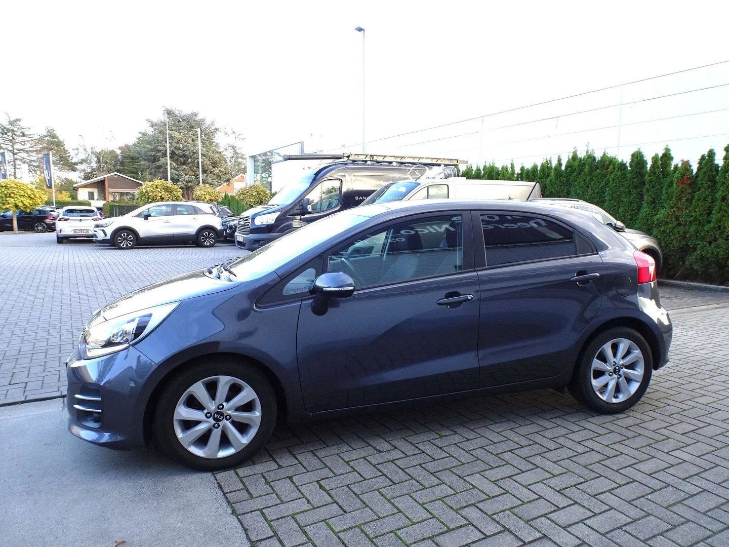 Kia Rio Rio 1.2i 5d. Fusion CAMERA,NAVI,CRUISEAUT. AIRCO,BLU, Autos, Argent ou Gris, Euro 6, Entreprise, Boîte manuelle
