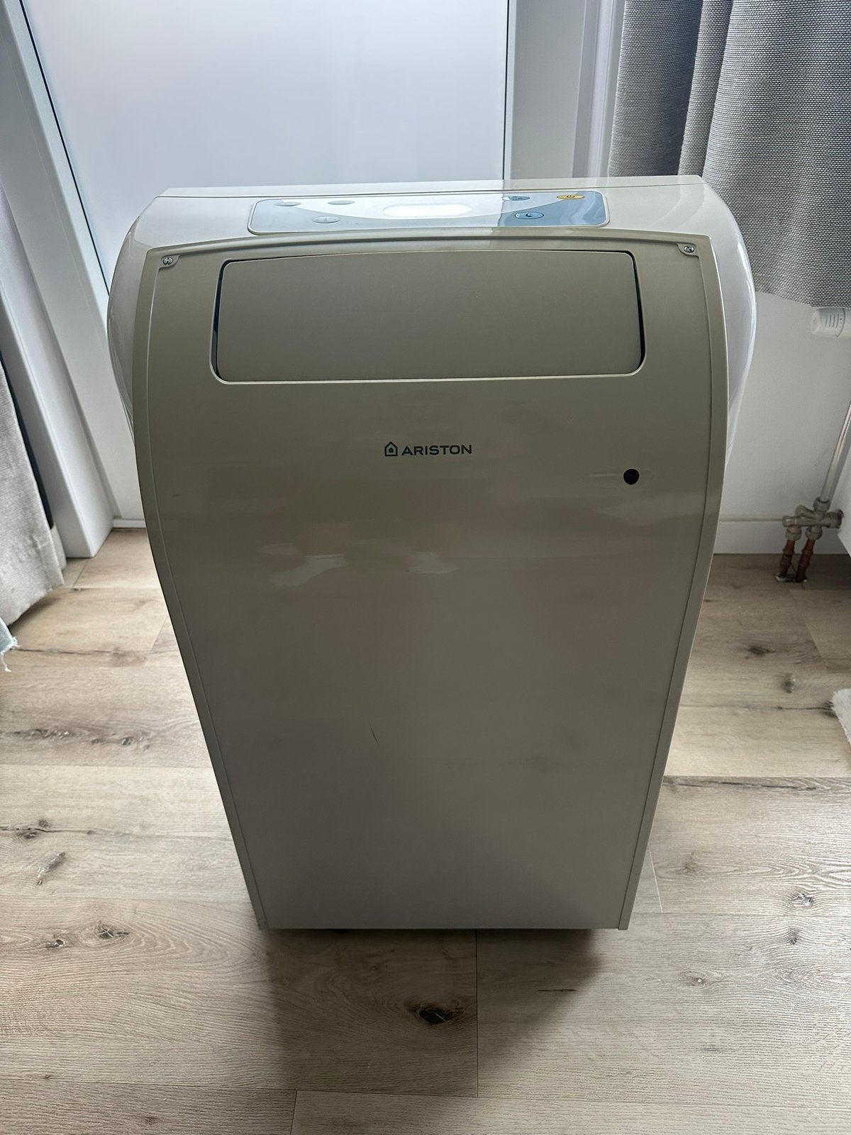Ariston mobiele airco 3,5kW, Electroménager, Climatiseurs, Utilisé, Climatiseur mobile, Moins de 60 m³, 3 vitesses ou plus, Refroidissement et Déshumidification