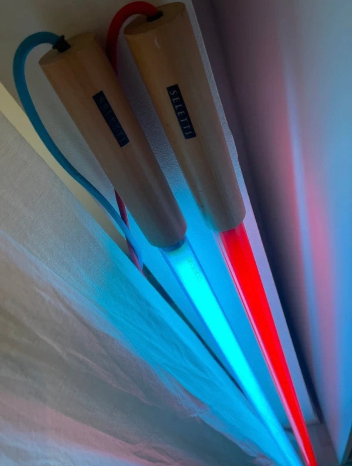 Lampes neon bleue et rouge Seletti, Enlèvement, Comme neuf