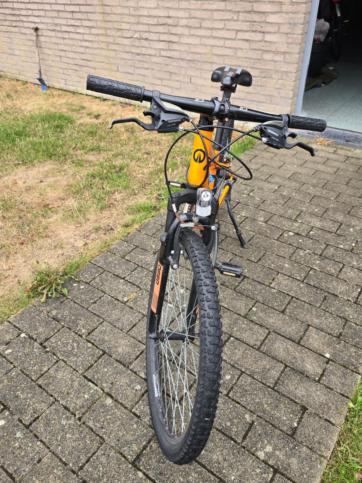 Vélo Tough 24 pouces pour garçons, Vélos & Vélomoteurs, Frein sur jante, Comme neuf, Enlèvement, Deed