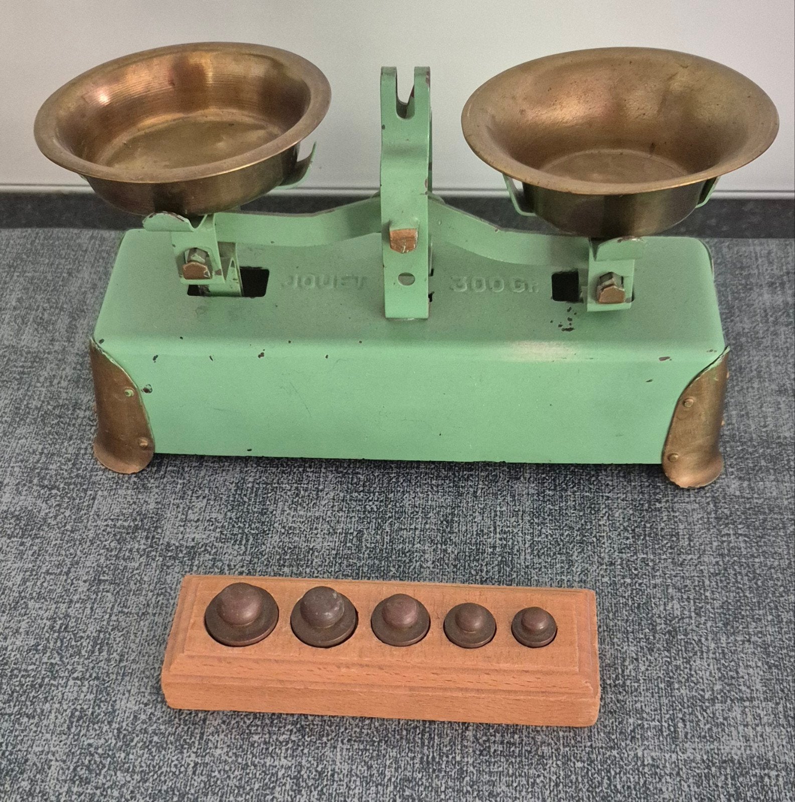 Vintage Jouet weegschaal (300 gr) gietijzer met gewichten, Ophalen