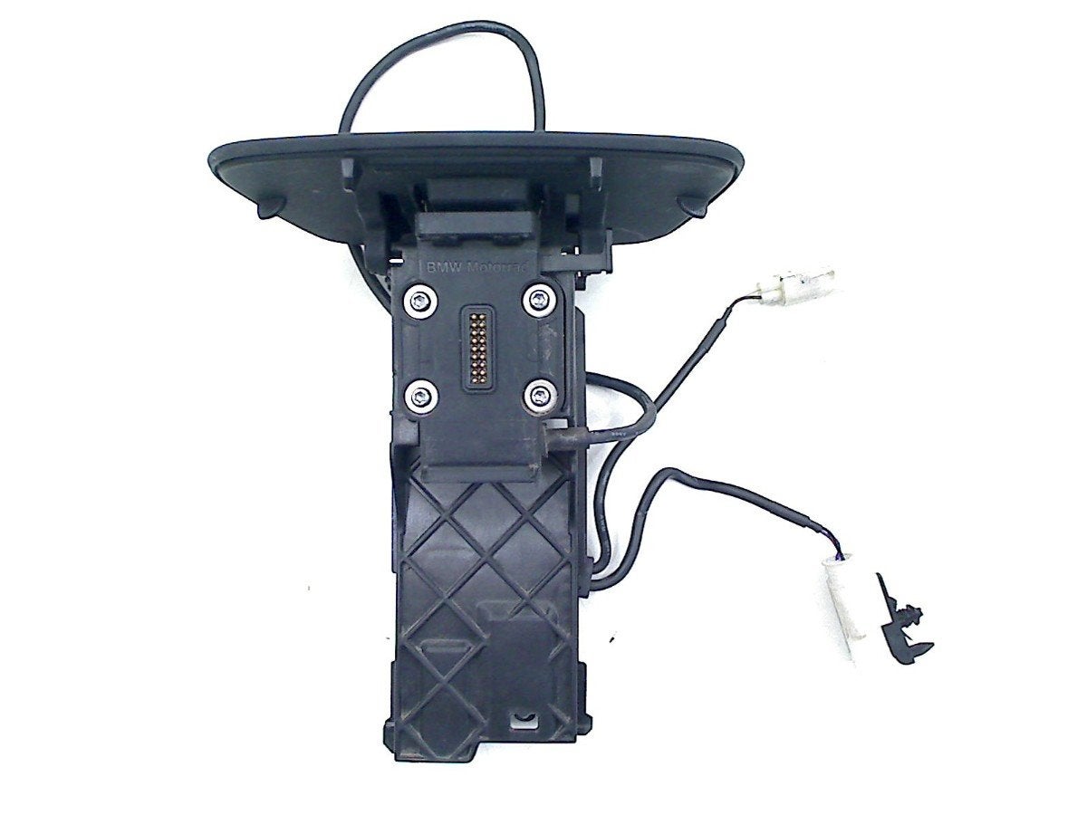 SYSTEME NAVIGATION GPS BMW, Motos, Dhr. S. di Majo, Utilisé, Info@cama-motorparts.nl, P.J. Troelstraweg 8 8
3144 CX  MAASSLUIS, NL