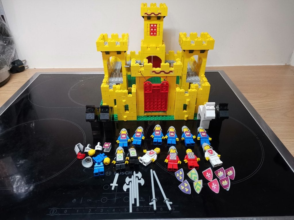 Lego classic geel kasteel 375-2, Ophalen, Gebruikt, Lego, Inclusief instructies