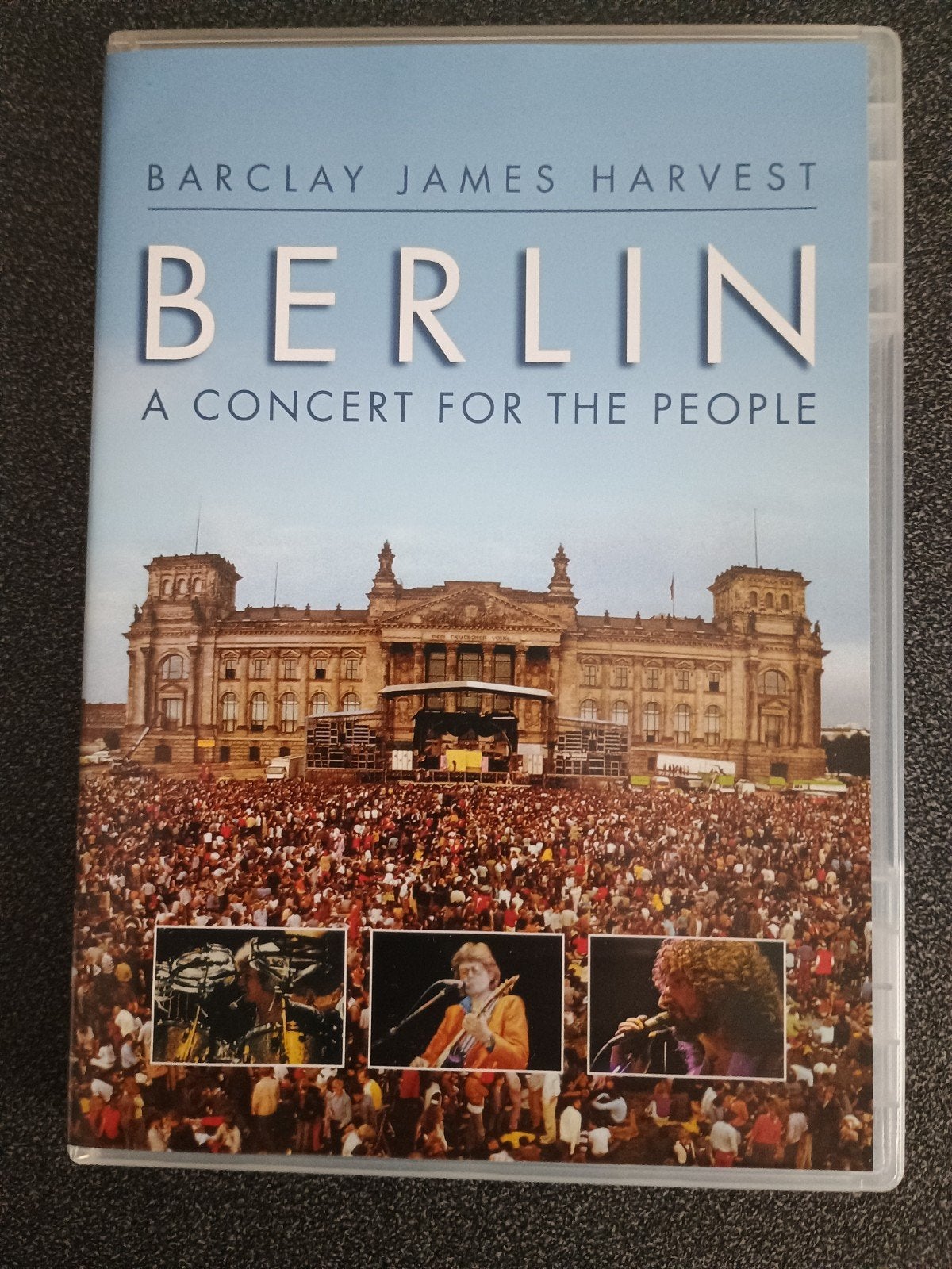 DVD "BARCLAY JAMES HARVEST LIVE IN BERLIN", Alle leeftijden, Ophalen of Verzenden, Zo goed als nieuw, Concert