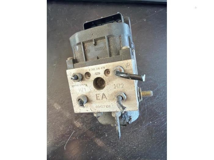 Pompe ABS d'un Opel Meriva, -, Opel, 3 mois de garantie, Utilisé