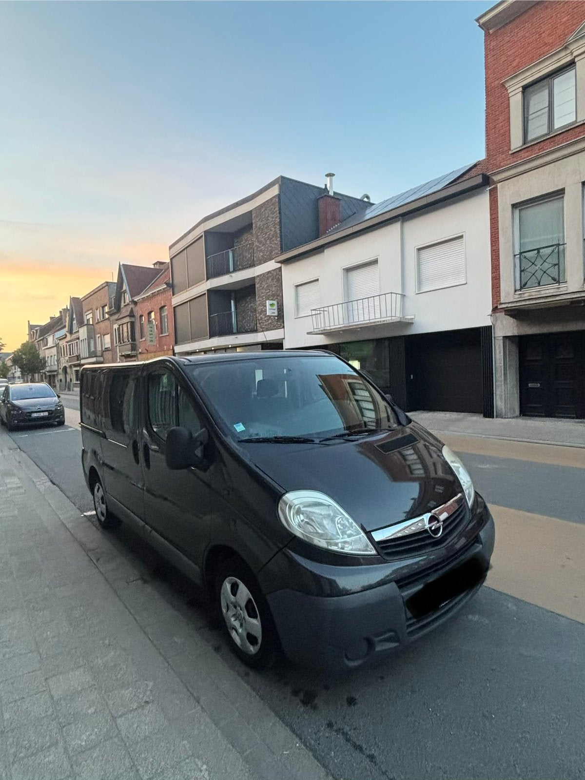 Opel vivaro 141.000 km, Auto's, Opel, Vivaro, Diesel, Particulier, Te koop