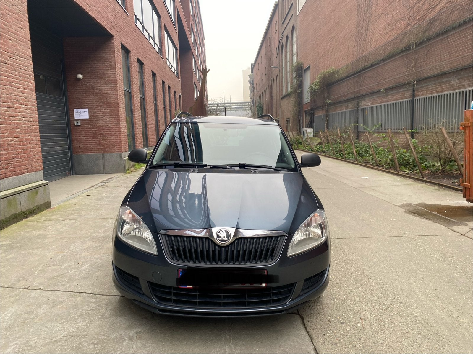Skoda Fabia 1.2 essence BWJ 2014, Autos, 998 cm³, Entreprise, Noir, 5 portes