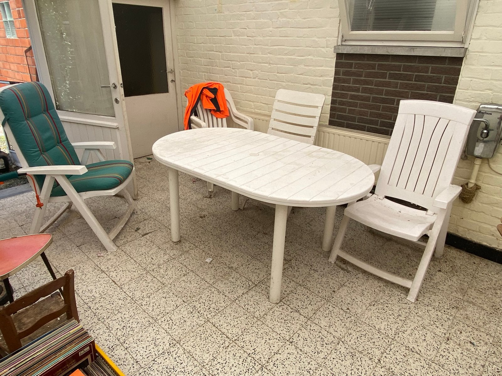Table de jardin plastique blanc, Tuin en Terras, Tuinsets en Loungesets, Ophalen, Gebruikt, Kunststof, 4 zitplaatsen